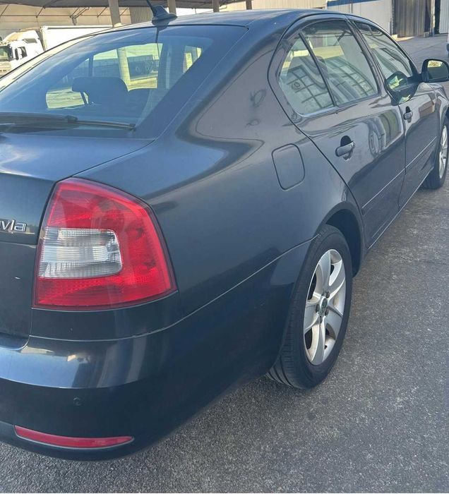 Skoda Octavia 1.6 (2010)