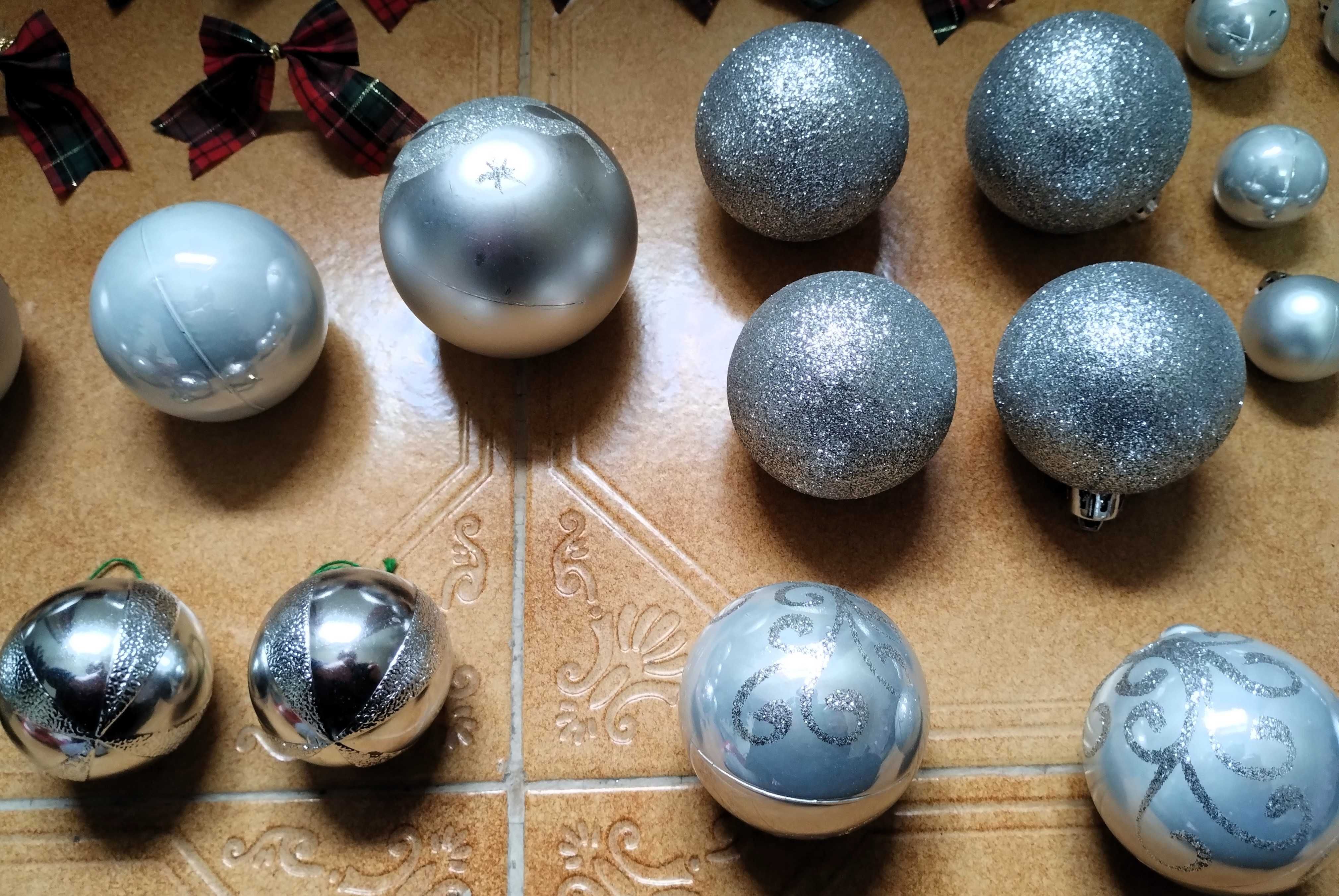 Arvore de Natal 1,50Mts Pinheiro Abeto Preto Brilhante + 74 Enfeites