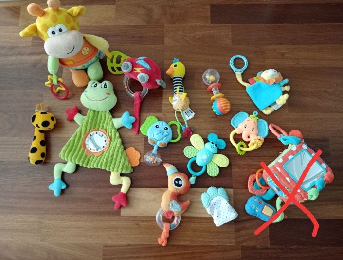 Gryzaki, grzechotki, zawieszki, zabawki niemowlęce szmatki przytulanki