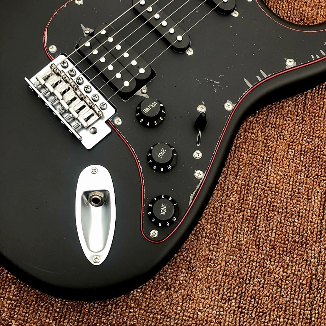 Fender Stratocaster 2024