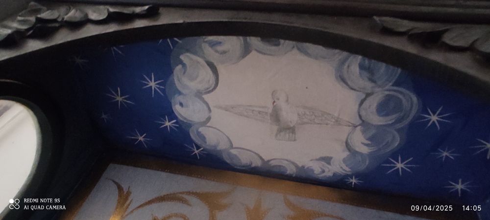 Oratório centenário em pau preto