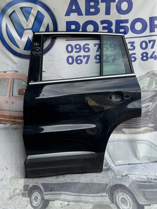 Дверка Tiguan LC9X 5N0 тигуан дверь двері