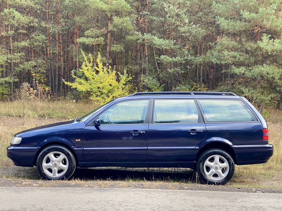 Volkswagen Passat B4 універсал пассат фольксваген