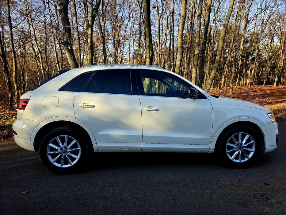 Zamiana Audi Q3 QuattroNaviAutomatKlimatronicAlufelgiParktronicElSzyby