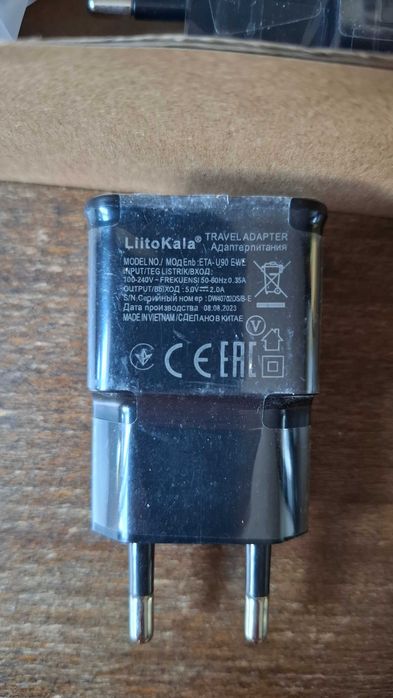 Адаптер Liitokala ETA-U90EWE 2A, автомобільний адаптер 12В Liitokala