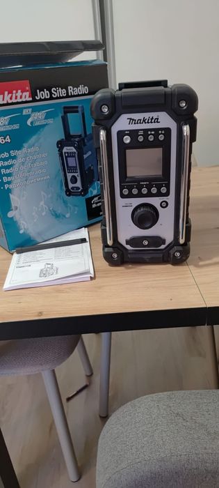 Radio budowlane makita DMR116 jak nowe