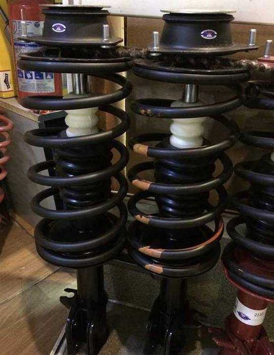 стойки амортизатори опорні пружини ВАЗ 2109 2108 2110 2115 2170 калина