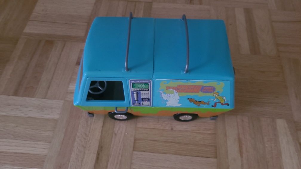samochód scooby doo