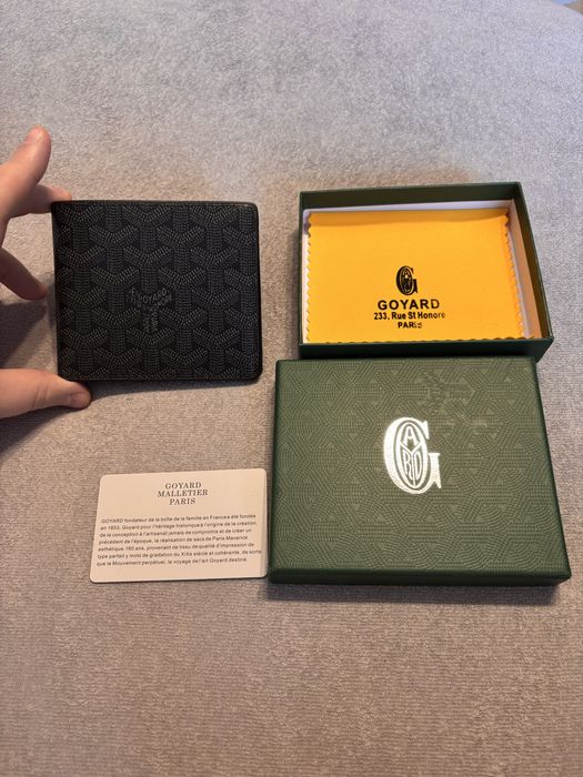 Skórzany portfel goyard