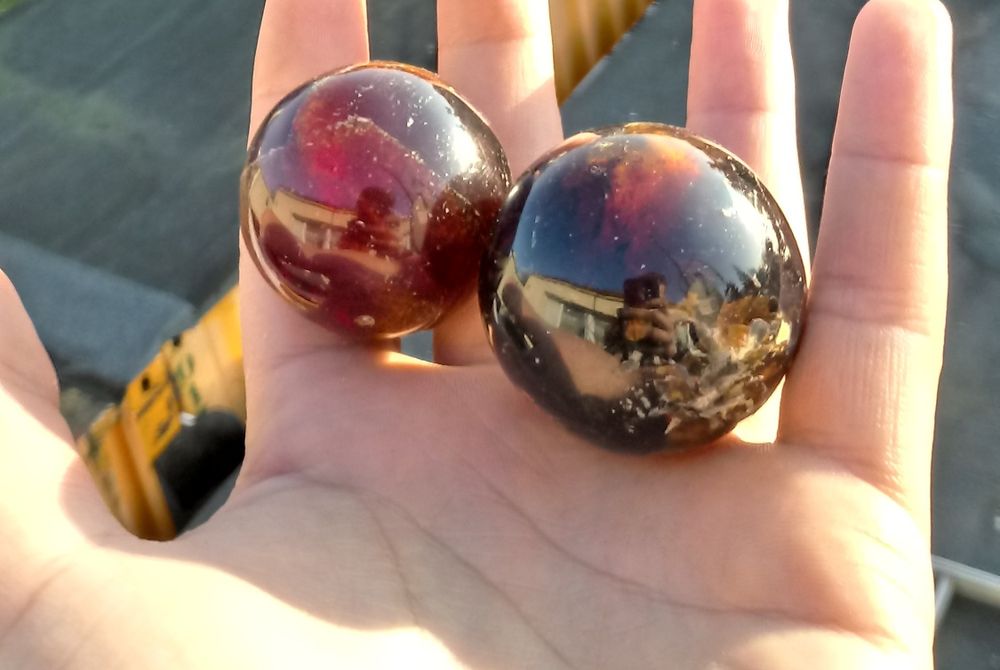 Kule z Bursztynu 2 szt. 40/45 mm.