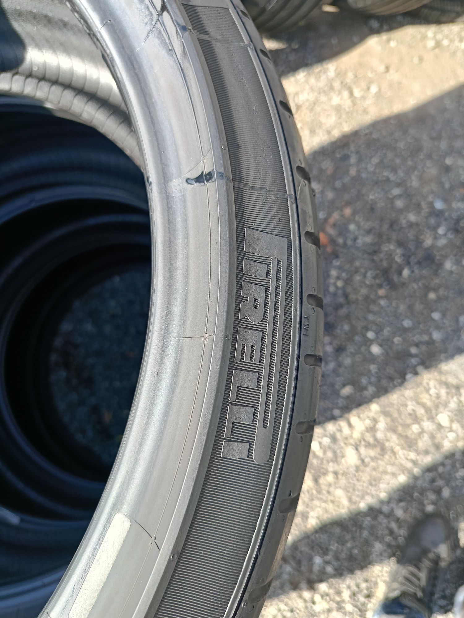 Opony Letnie Pirelli 235/35-19 Komplet