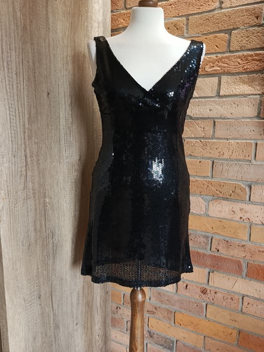 czarna sukienka cekinowa Everwin mini sylwestrowa imprezowa elegancka