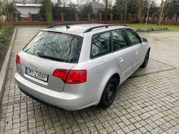 AUDI A4 B7 2.0TDI Automat BOSE, NAVI, BiXenon,