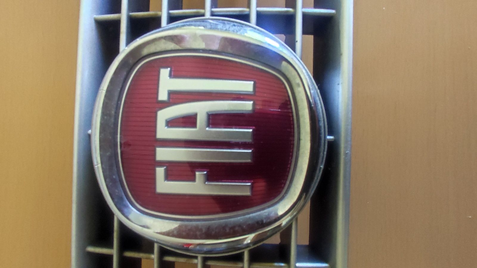 Grelha frente Fiat grande Punto