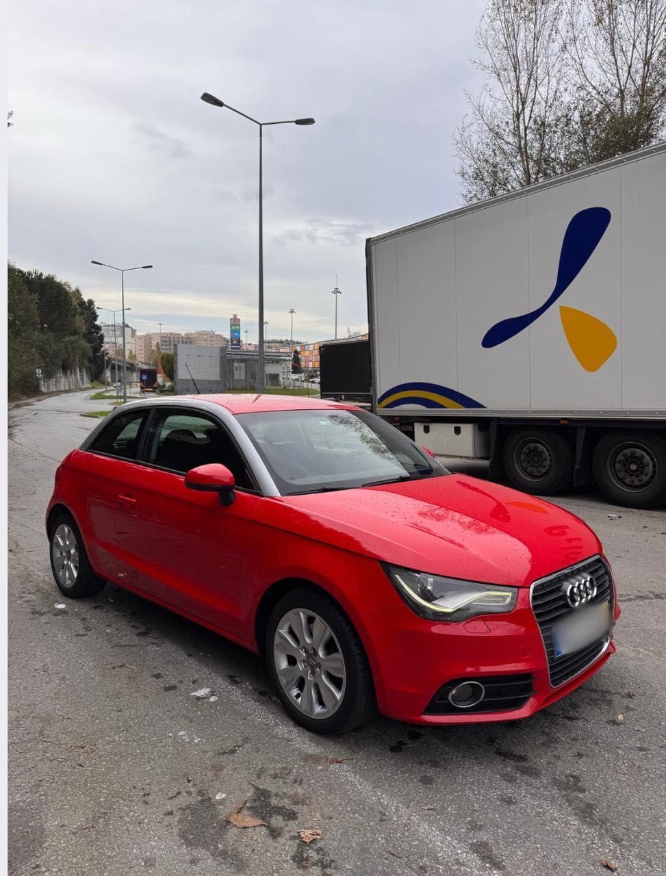 AUDI A1 - 2010 5 lugares