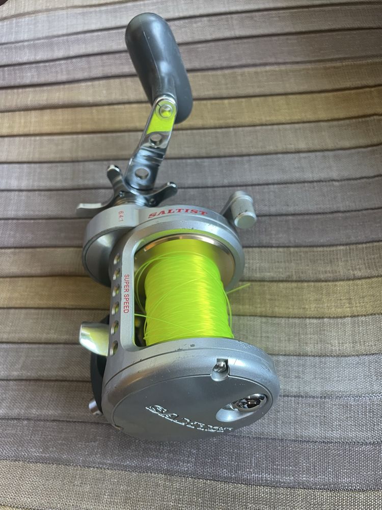 Carreto pesca Daiwa Saltist 50H