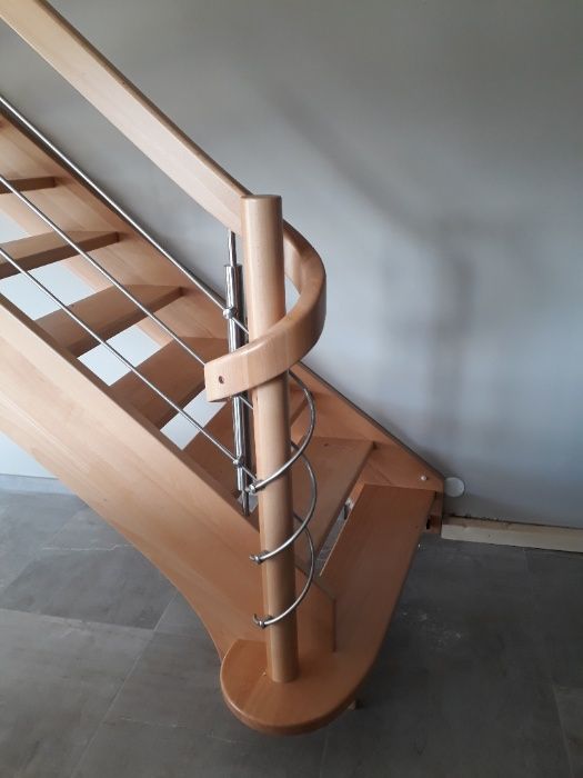 Schody drewniane Gorzów Wlkp Producent schodów Schody na wymiar Schody