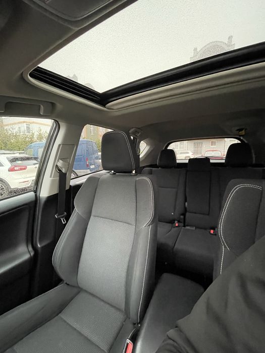 Продам Toyota RAV-4 2018 року