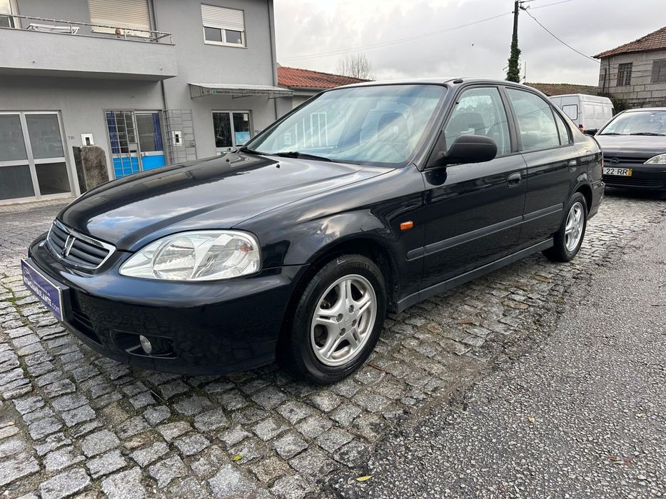 Honda Civic 1.4i S