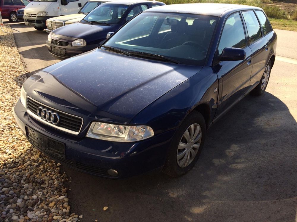 Audi a4 b5 LIFT 1.8AVV kod lakieru LZ5K