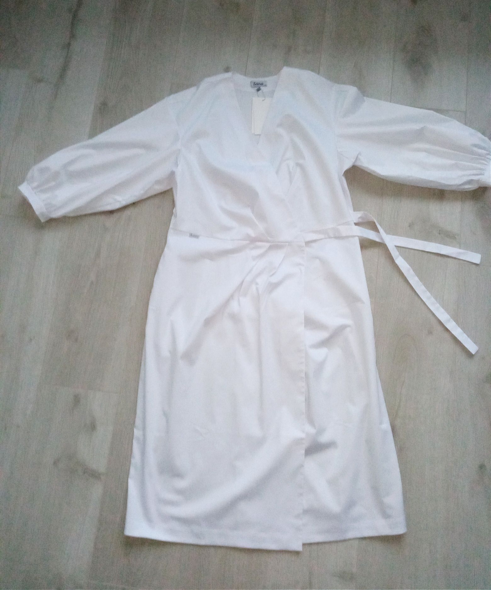 новий медичний халат сукня на зАпах 54-56-58 розмір білий