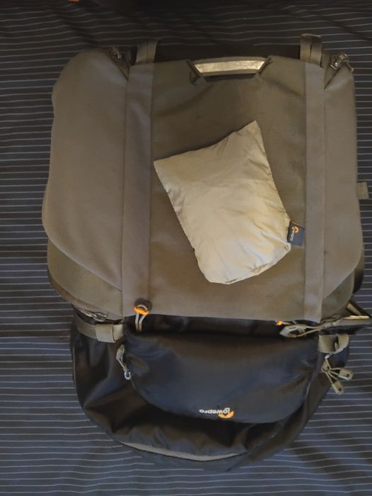 Mochila de fotografia lowepro