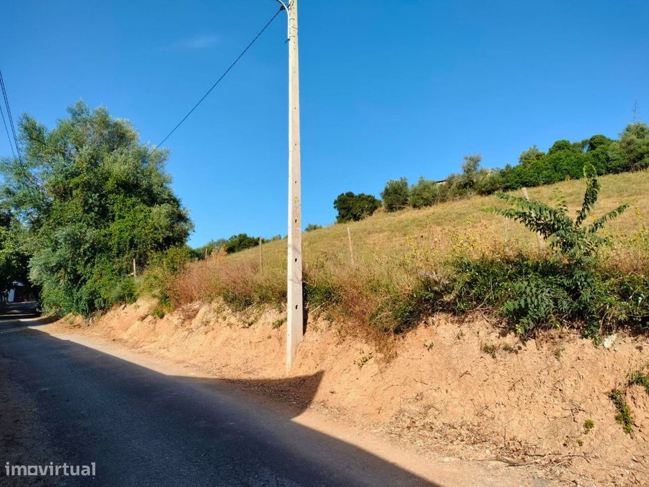 Lote de terreno urbano com área de 2.636m²