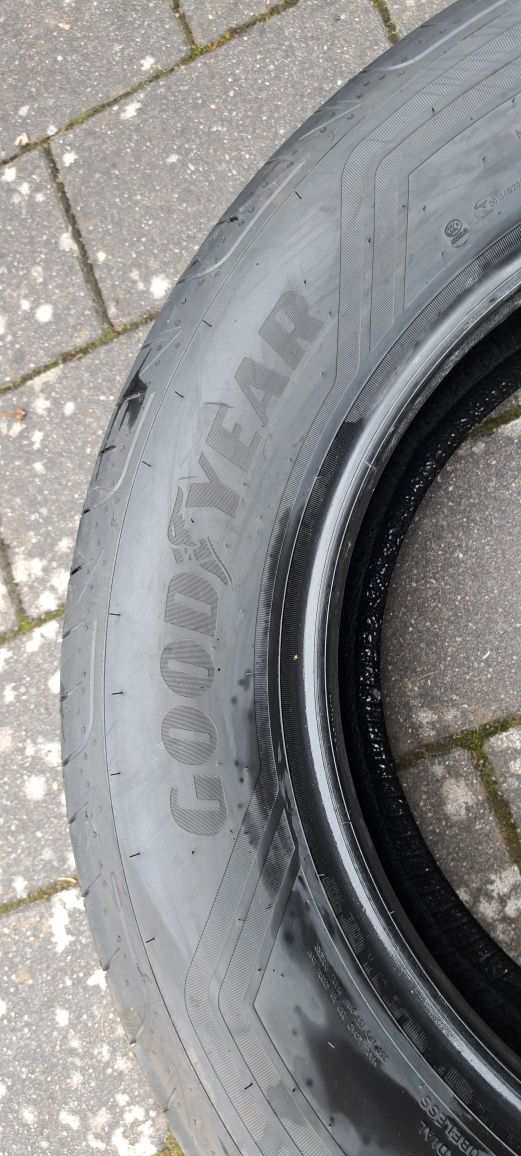 4x opona 235/65 R18 GOODYEAR  Eagle f1  Asymmetric 3