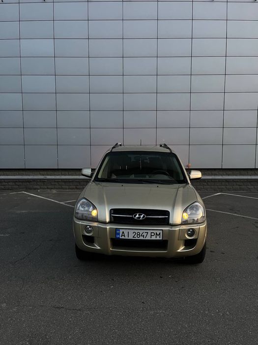 Hyundai Tucson 2006 рік