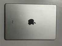 iPad Air Model 1566 - Com Defeito na Tela (Preço Negociável)