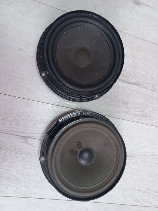 Шкода Фабія. Динаміки Skoda Fabia.вольцваген б5 б6 ваґ групапідходить