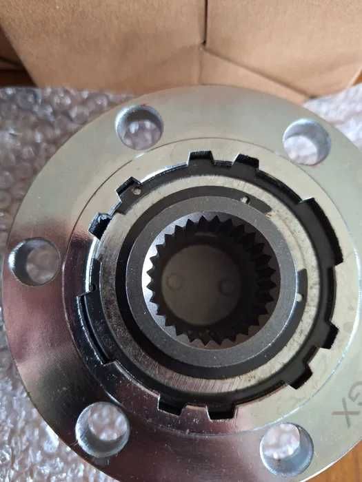 Cubos tração manuais Mitsubishi L200 strakar / pajero originais