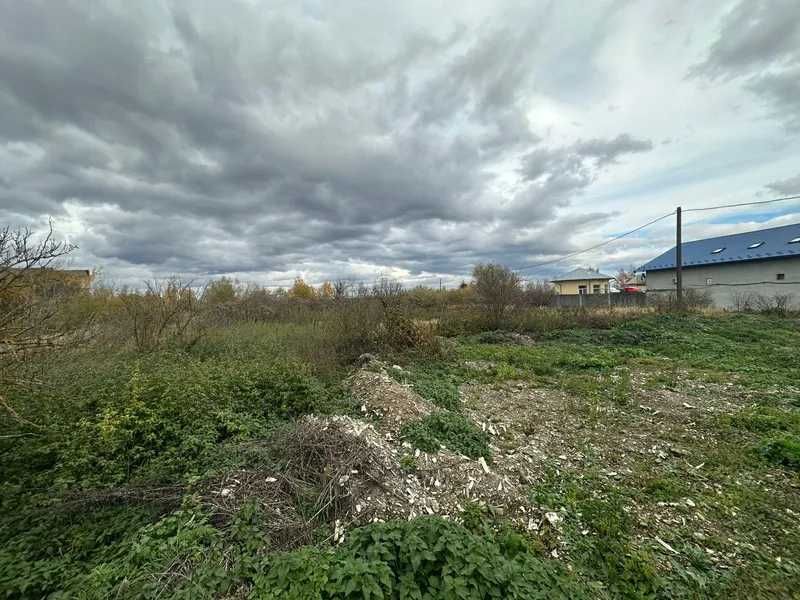 Земельна ділянка (0,7 га) - м. Стрий Львівська обл.