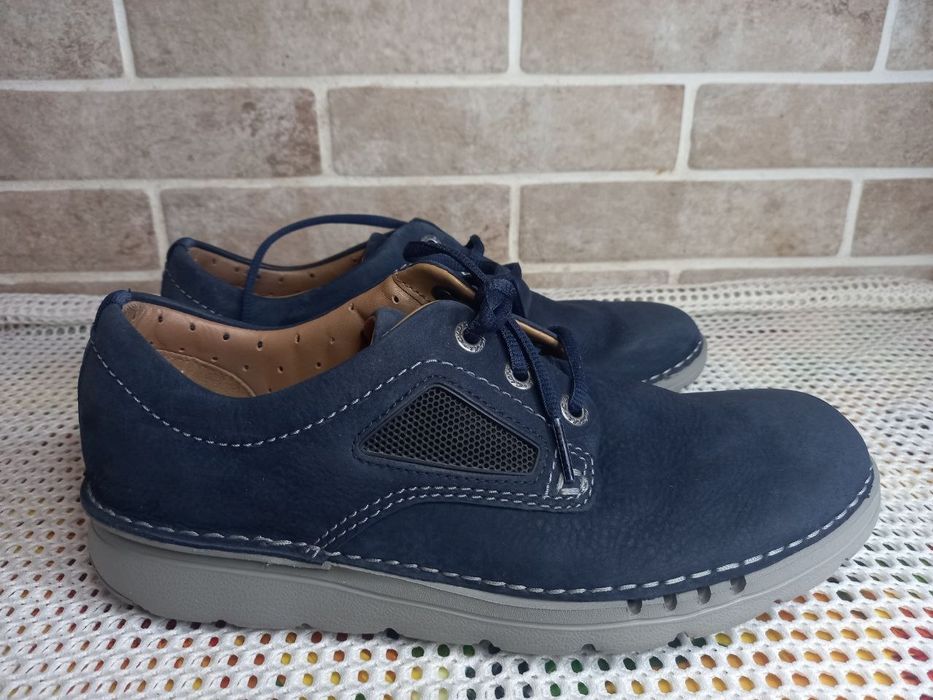 Кожанные кроссовки спортивные туфли  Clarks 41р