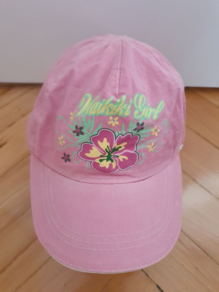 Różowa czapka z daszkiem dla dziecka r. 52-54