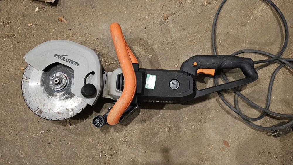 przecinarka do betonu Evolution R230