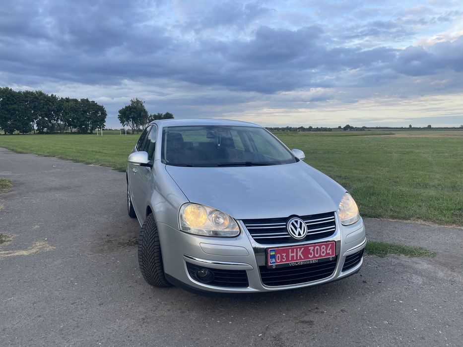 Продам свіжопригнану Volkswagen Jetta