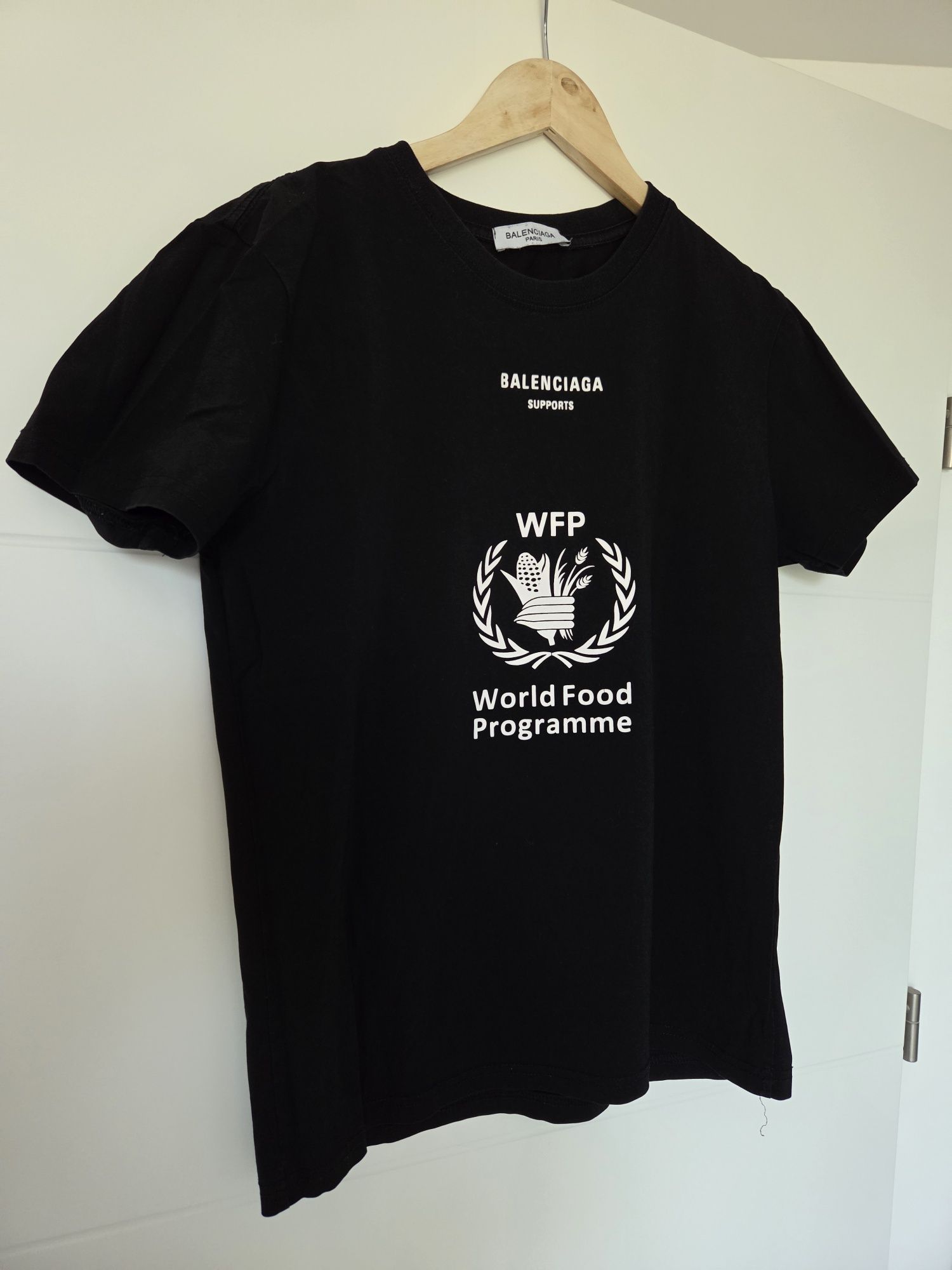 Balenciaga tshirt m stan idealny polecam