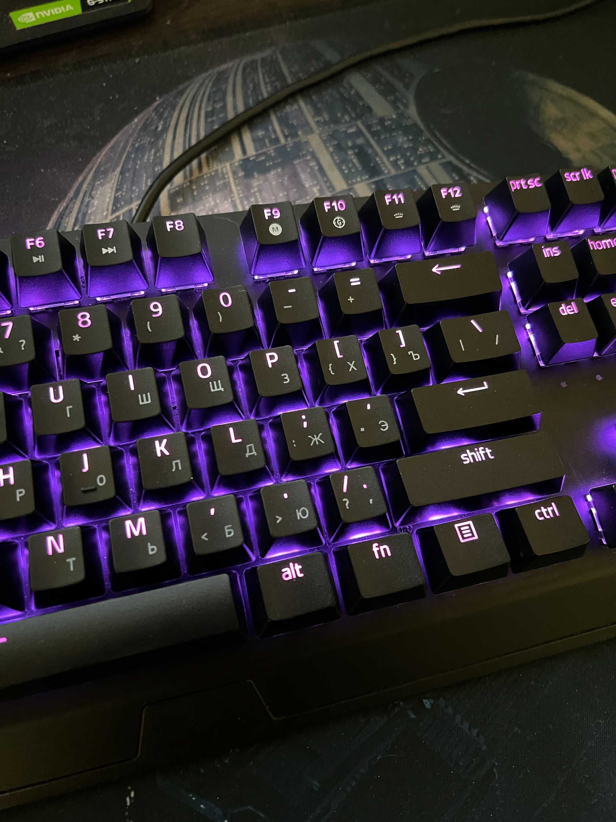 Клавіатура в ідеальному стані Razer BlackWidow V3 TKL