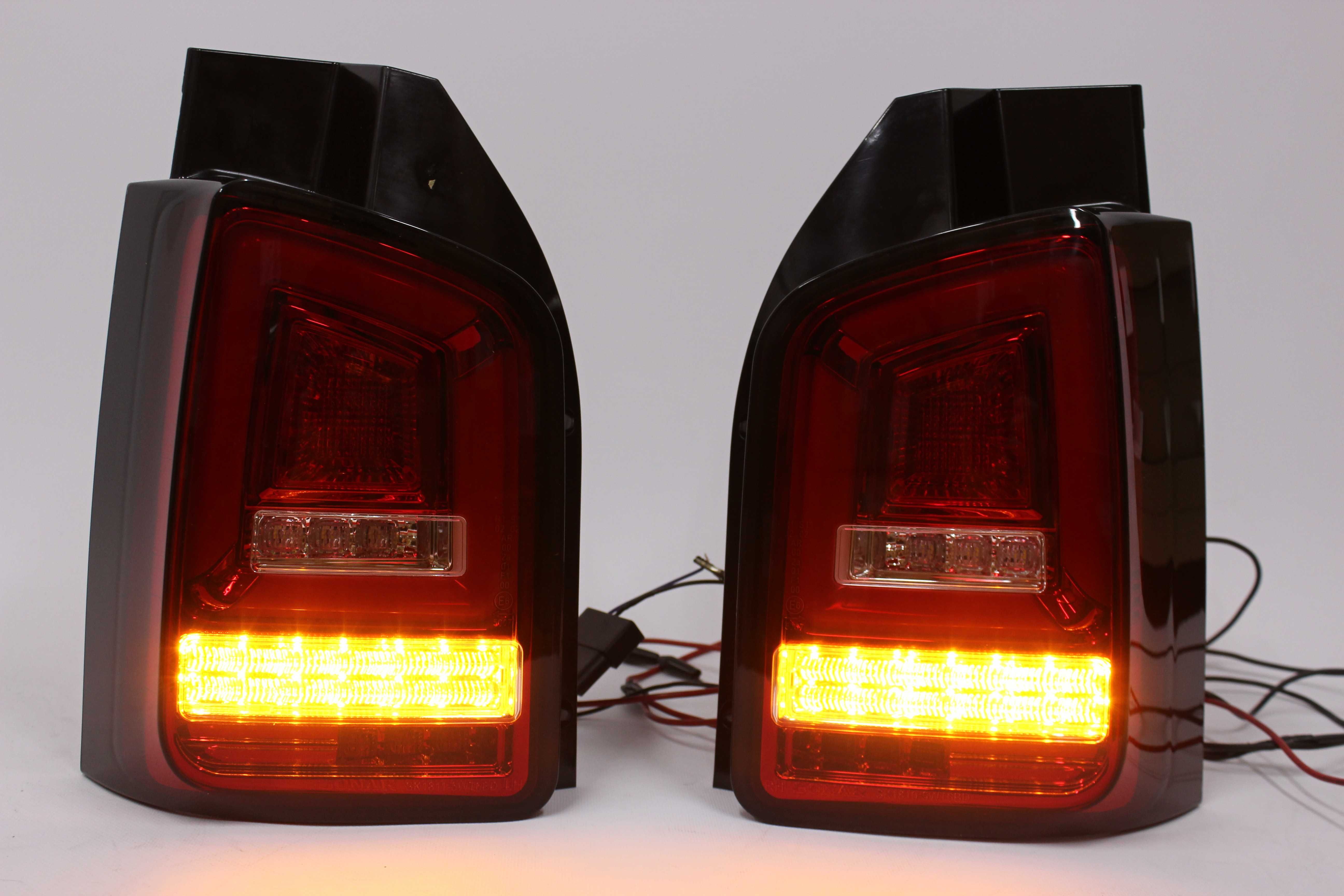 Lampy tył tylne VW Transporter T5 10-15 DRZWI LED BAR Dynamiczne NEON
