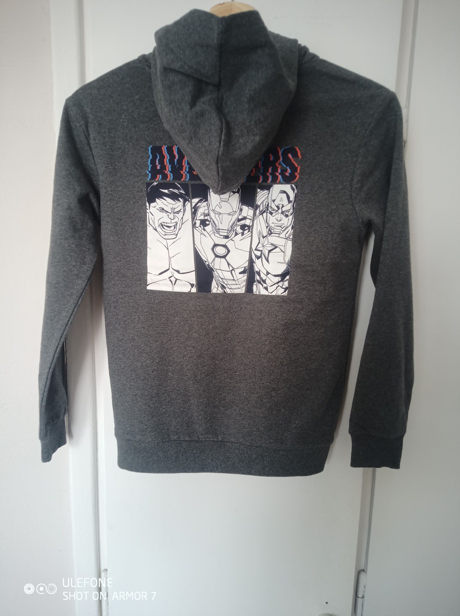 Bluza Avengers rozmiar 140