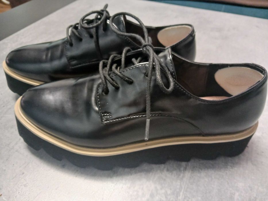 Obuwie damskie Półbuty damskie