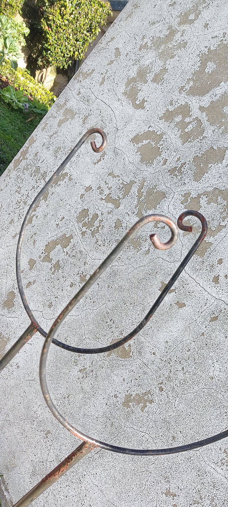 2 candelabros antigos