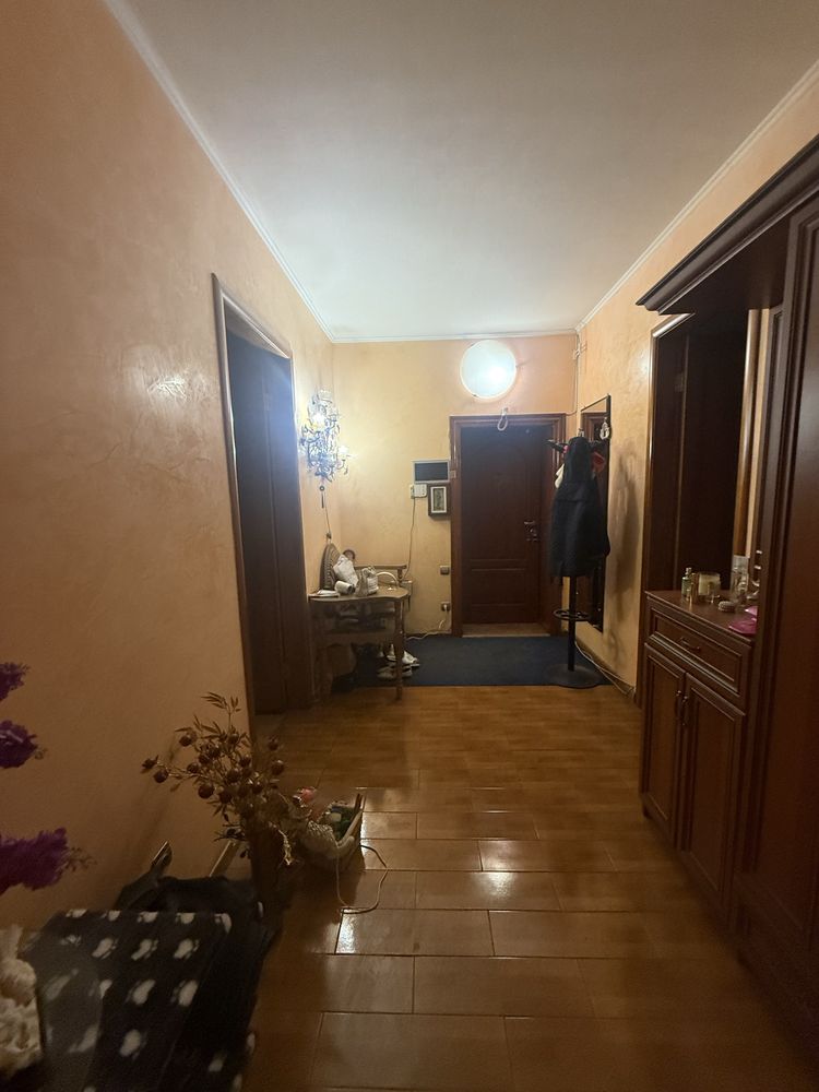 Продам  квартиру в самом центре
