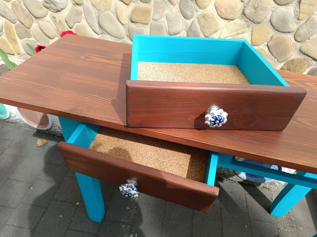 Konsolka, toaletka turkusowa drewniana odnowiona DIY