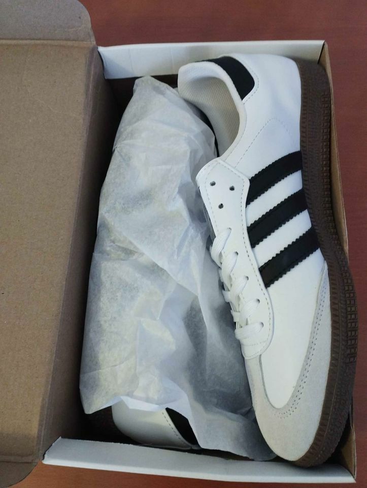 Adidas Samba n44 unisexo