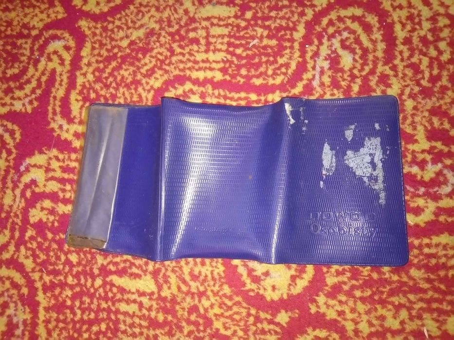 Etui Portfel Osłona na dowód osobisty dokumenty PRL Fioletowy