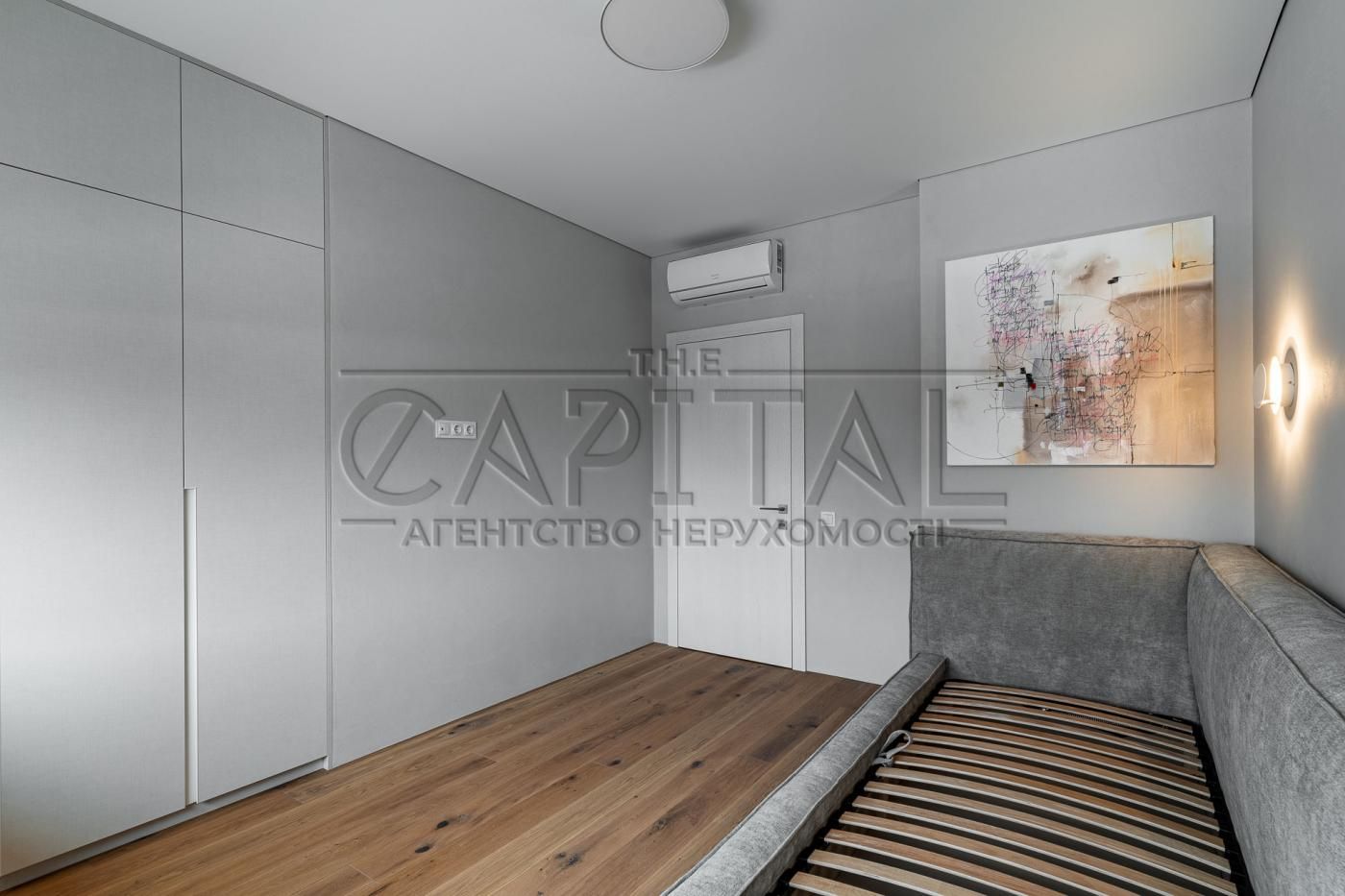 Продажа дома с бассейном, Крушинка, закрытый КГ