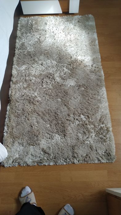 Tapete premium de pêlo extra longo bege brilhante