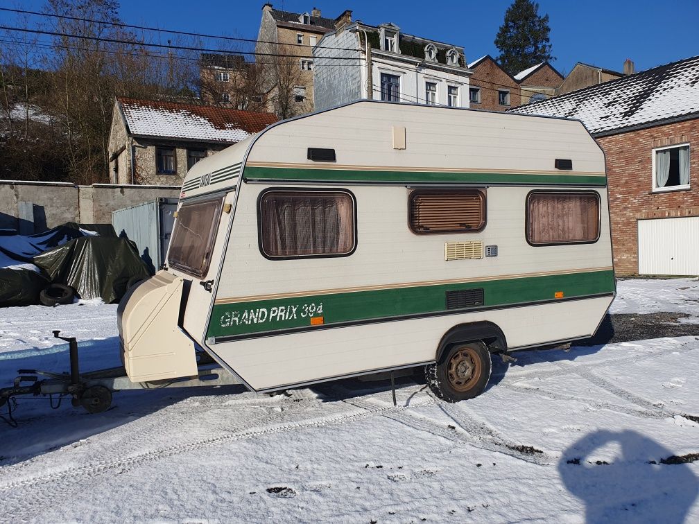 Продам не давно пригнан с белгий растаможэн  1985 рик